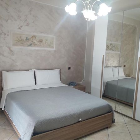 Bed and Breakfast Turisti A Casa Mia Santa Maria La Carita Экстерьер фото