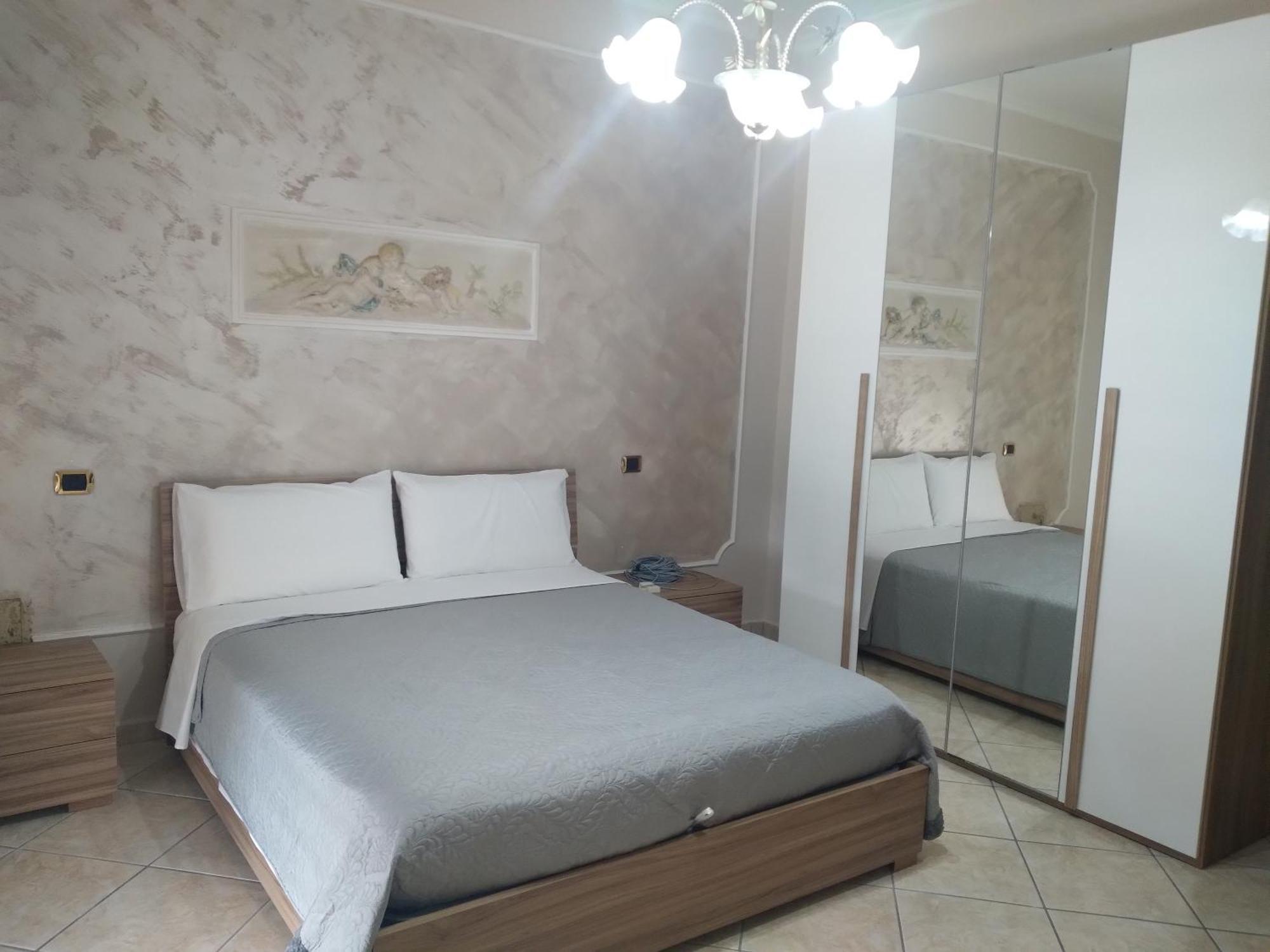 Bed and Breakfast Turisti A Casa Mia Santa Maria La Carita Экстерьер фото