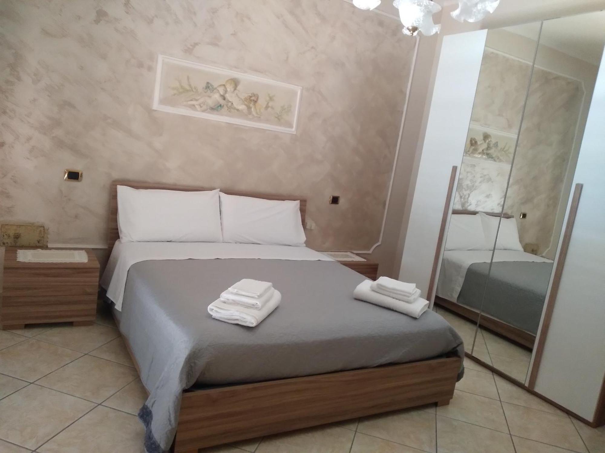 Bed and Breakfast Turisti A Casa Mia Santa Maria La Carita Экстерьер фото